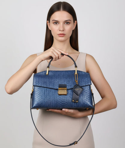 Bolsa Feminina Estruturada em Couro com Textura Croco