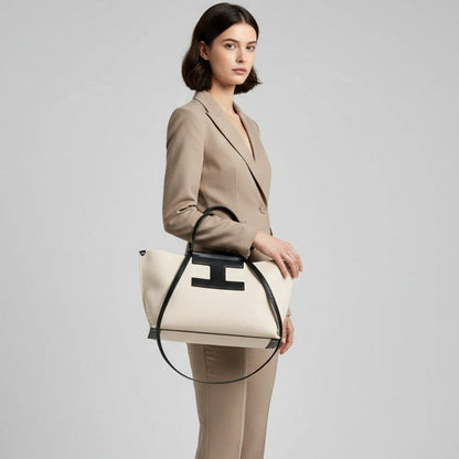 Bolsa Feminina Estruturada com Alça Dupla e Detalhe Frontal – Modelo Premium