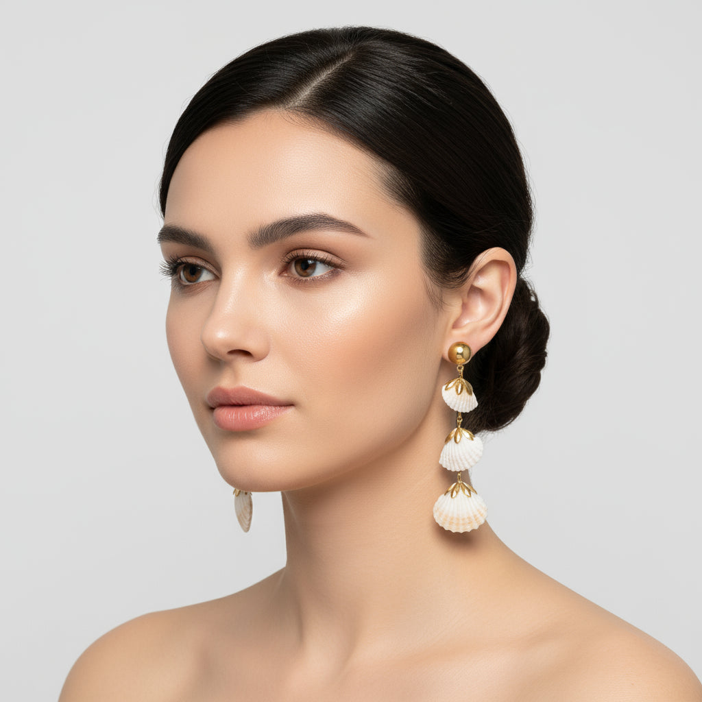 Brinco Feminino Dourado com Conchas Naturais