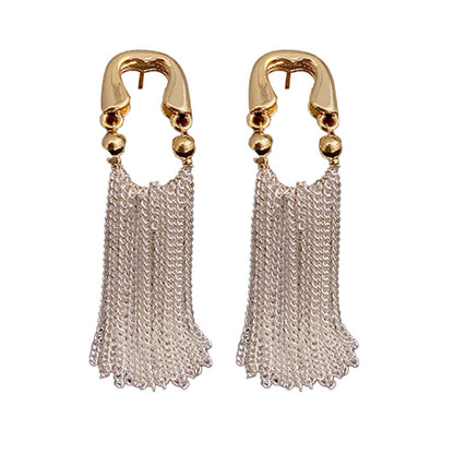 Brinco Longo Feminino com Correntes – Design Elegante e Sofisticado