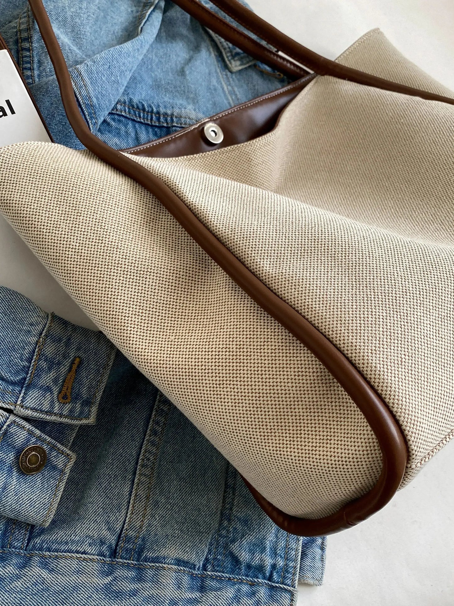 Bolsa Tote Feminina Bege com Alças Marrom em Tecido Premium Estruturado