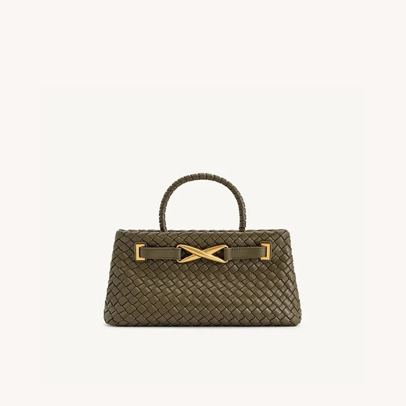 Bolsa Feminina de Mão Trançada com Detalhe Dourado