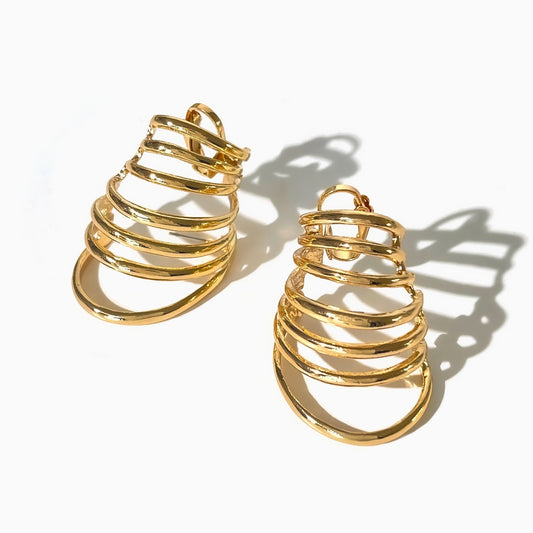 Brinco Feminino Argolas Sobrepostas Dourado – Aço Inoxidável Folheado