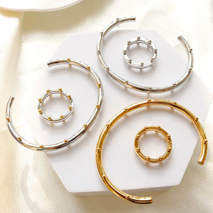 Conjunto Feminino de Bracelete e Anel Prata e Dourado Premium