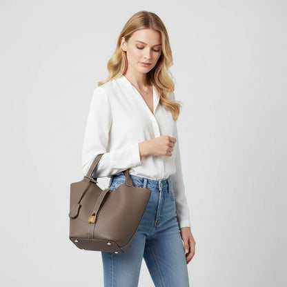 Bolsa Feminina Estruturada com Alça de Mão