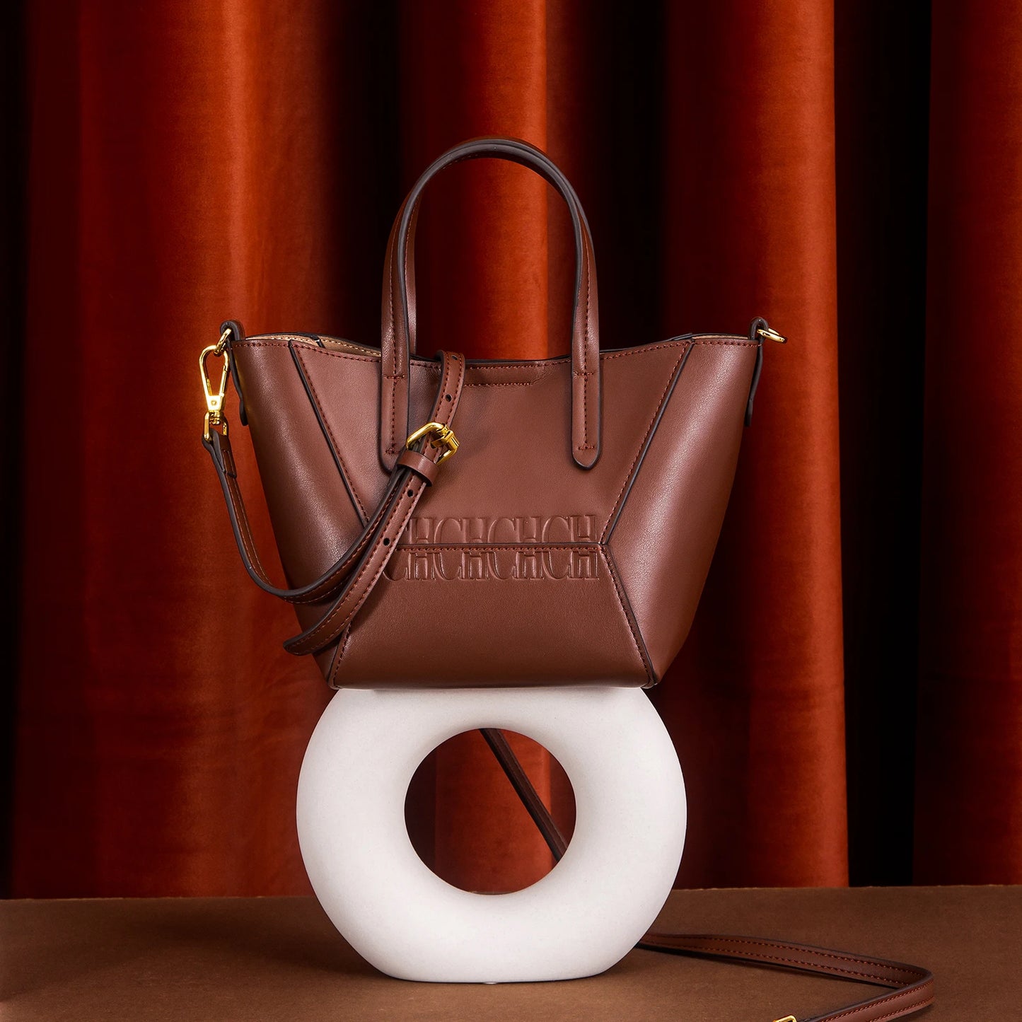 Bolsa Feminina com Alça Transversal – Design Premium e Sofisticado