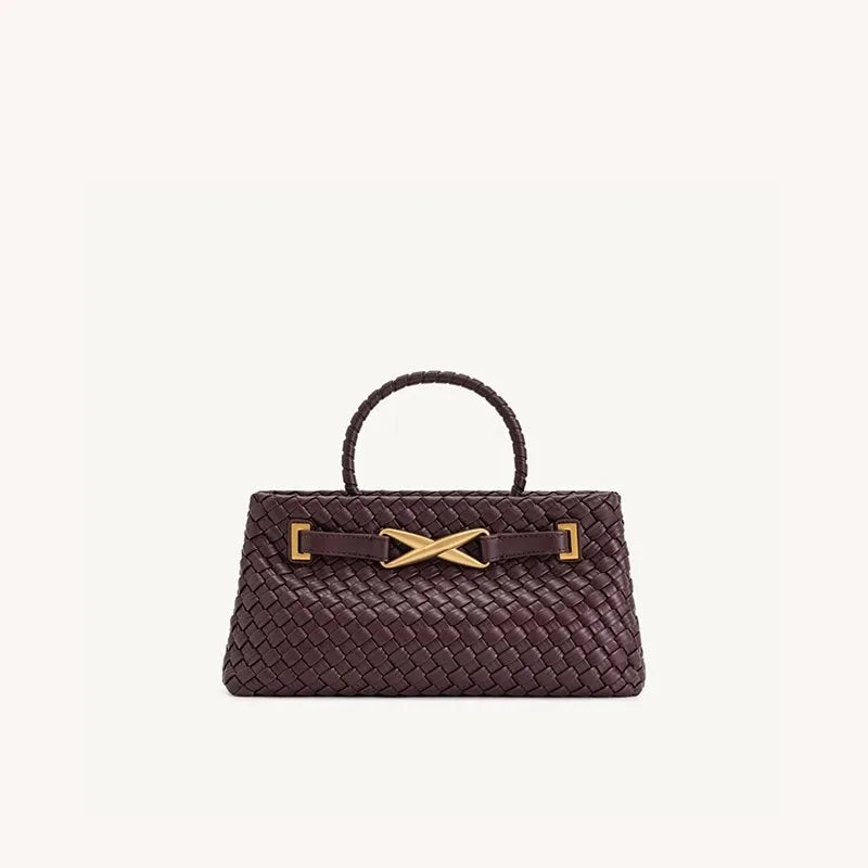 Bolsa Feminina de Mão Trançada com Detalhe Dourado