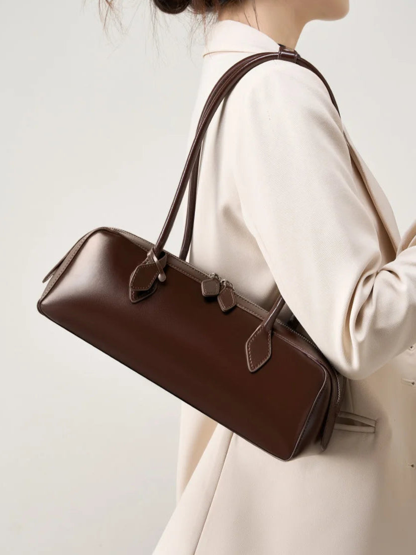 Bolsa Feminina Tiracolo de Couro com Alça Longa