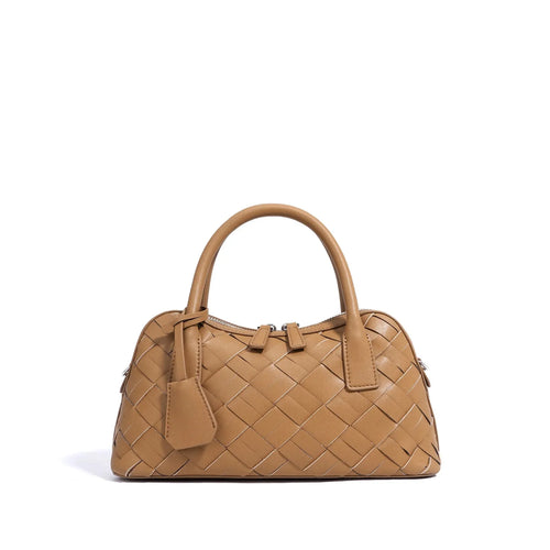 Bolsa Feminina Estruturada com Acabamento Trançado