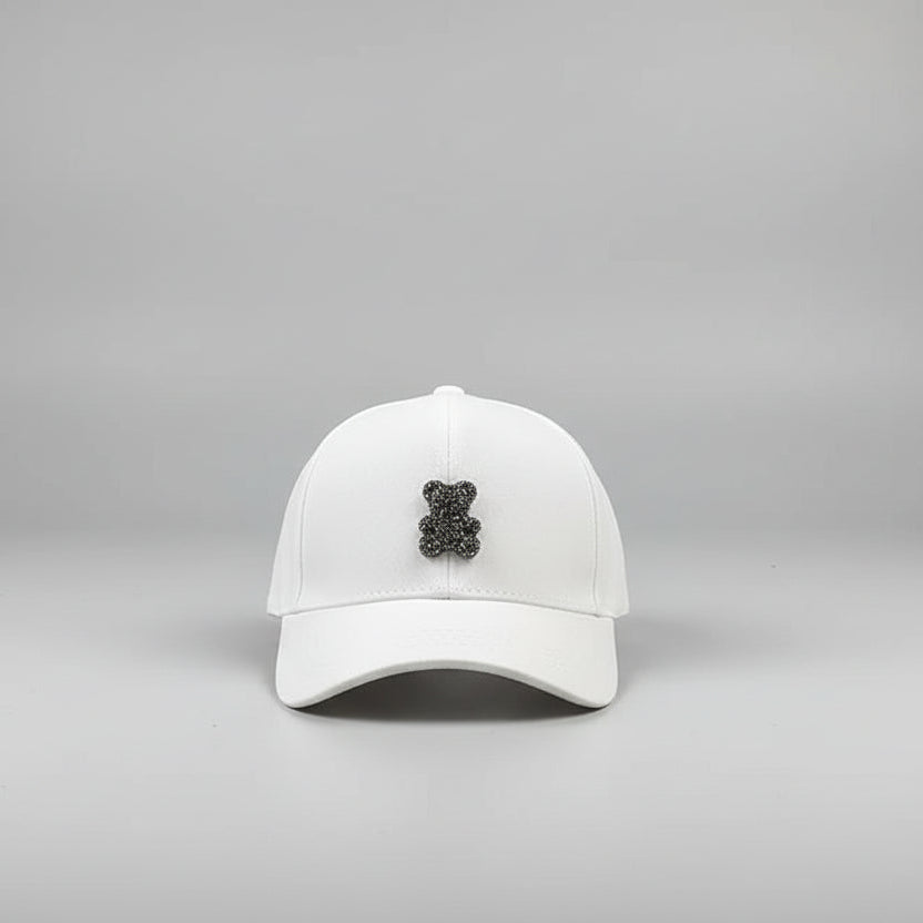 Boné Feminino Premium com Aplicação de Urso Elegante