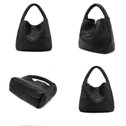 Bolsa Feminina Grande Trançada com Alça Única e Nécessaire