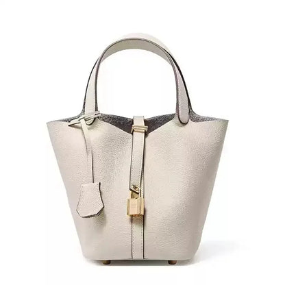 Bolsa Feminina Estruturada com Alça de Mão
