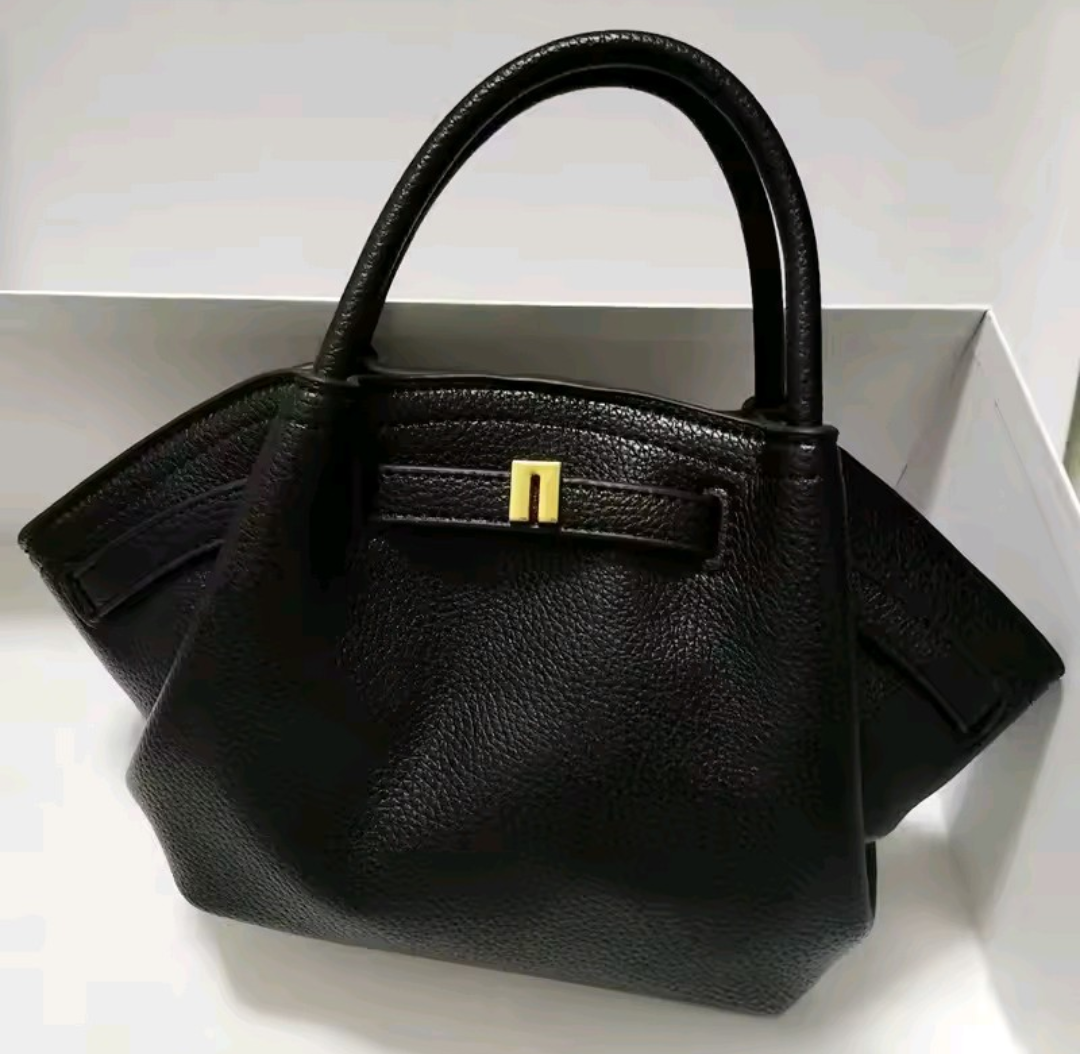 Bolsa Feminina de Couro Liso Hana